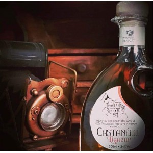 Λικέρ από ούζο κάστανο και μέλι